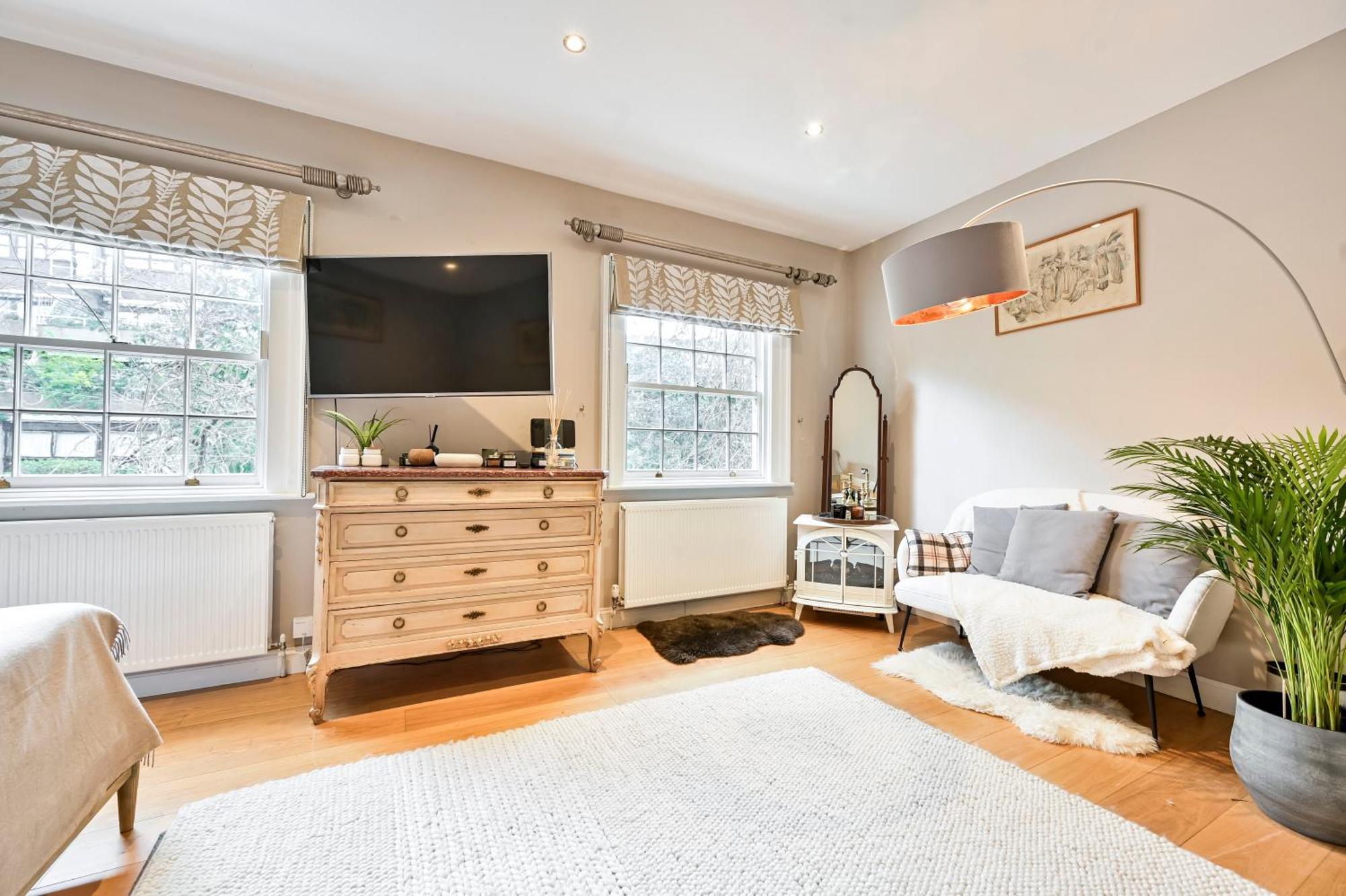 Magnificent 2 Bed Hyde Park Mews House Apartment London Exterior photo